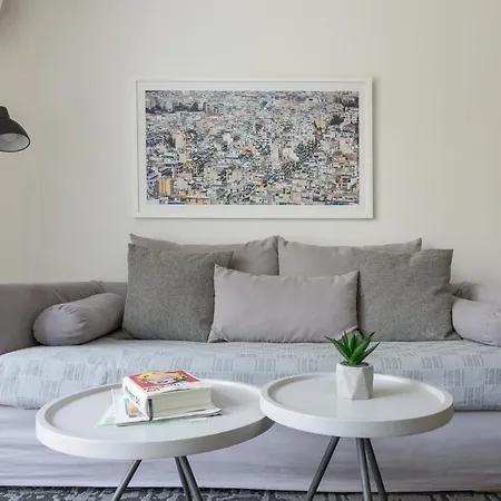 Trikoupi B1 Apartment *
